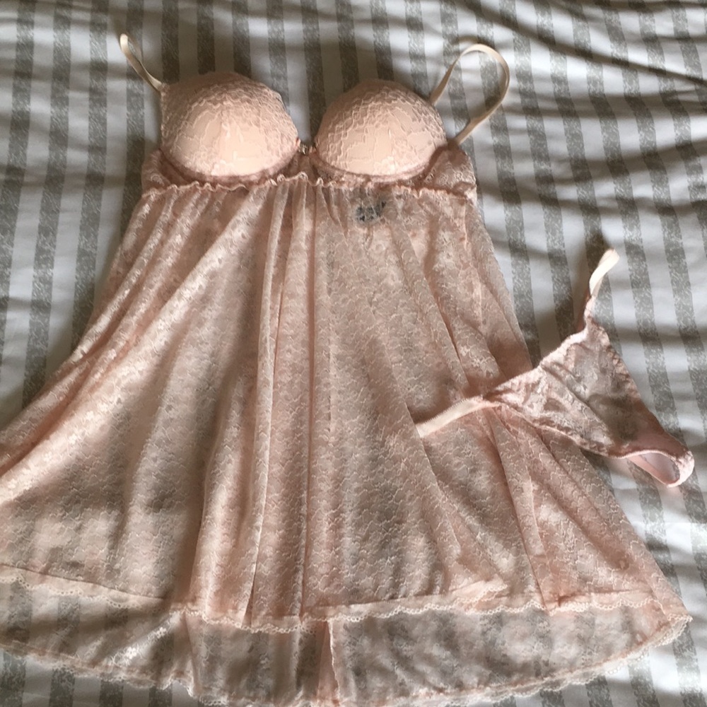 Sexy beautiful baby doll- never worn, no tags